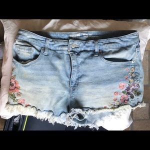 High-Waisted Denim Shorts (w/ Floral Detail)